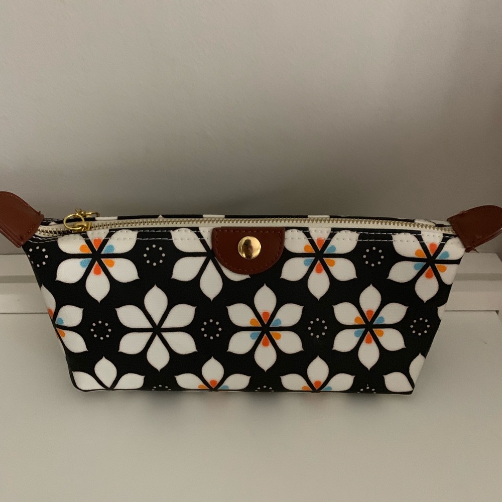 Apple & Bee Cosmetic Bag